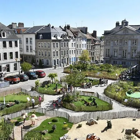 Le Donjon - T3 80m2 - Hyper Centre - Spacieux & Lumineux *