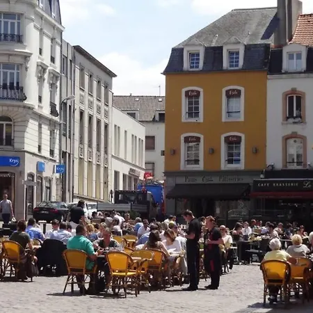 Le Donjon - T3 80m2 - Hyper Centre - Spacieux & Lumineux