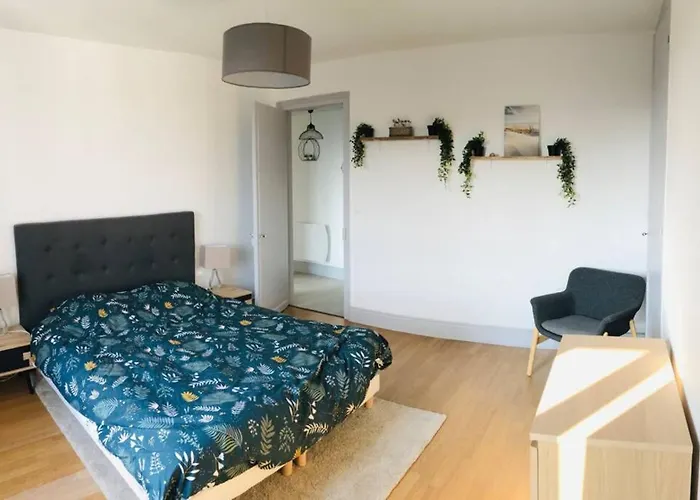 Le Donjon - T3 80m2 - Hyper Centre - Spacieux & Lumineux Appartamento *