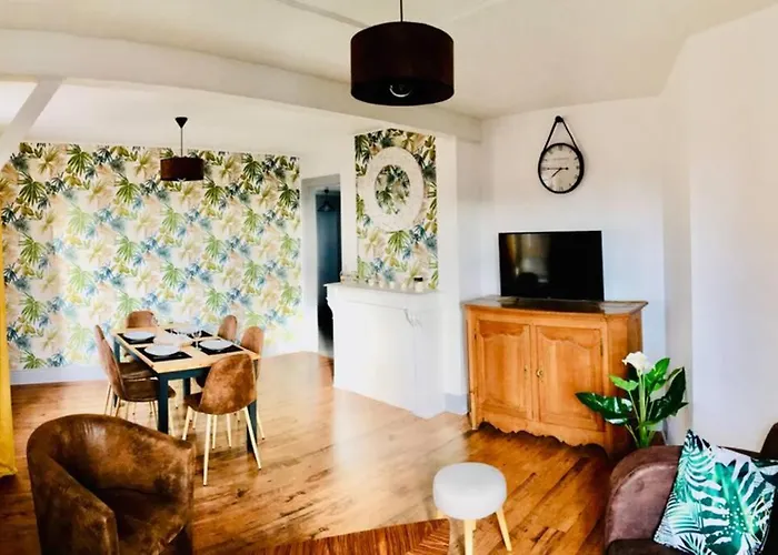 Le Donjon - T3 80m2 - Hyper Centre - Spacieux & Lumineux Appartamento