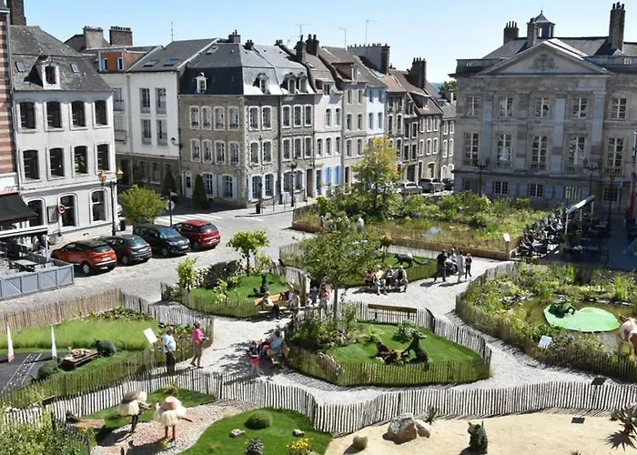 Le Donjon - T3 80m2 - Hyper Centre - Spacieux & Lumineux Appartamento